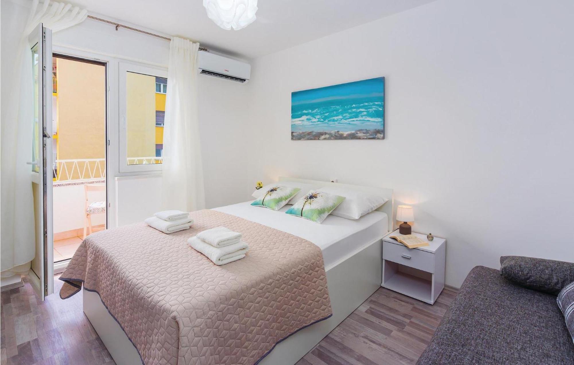 1 Bedroom Gorgeous Apartment In Опатия Экстерьер фото